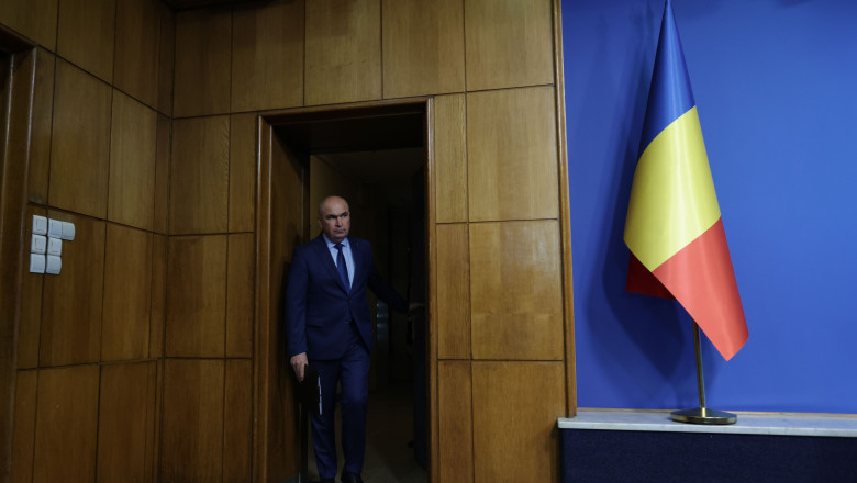 Bolojan a discutat cu primarii despre scăderea numărului de angajaţi: Statul nu mai are capacitatea să susţină cheltuielile actuale