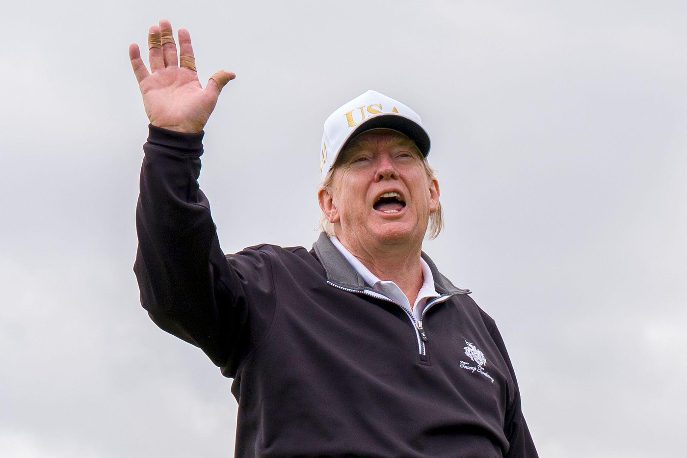 „Am oprit cam cinci războaie”: Donald Trump își laudă mandatul la inaugurarea unui teren de golf în Scoția