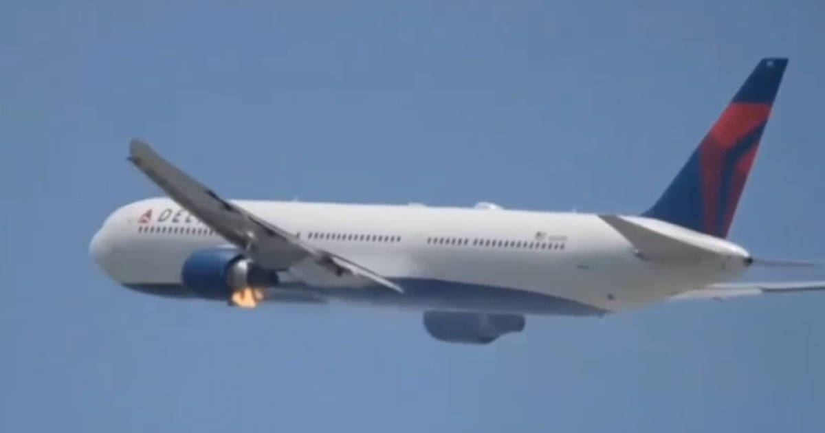 Incendiu pe un avion Delta la decolare de la Los Angeles