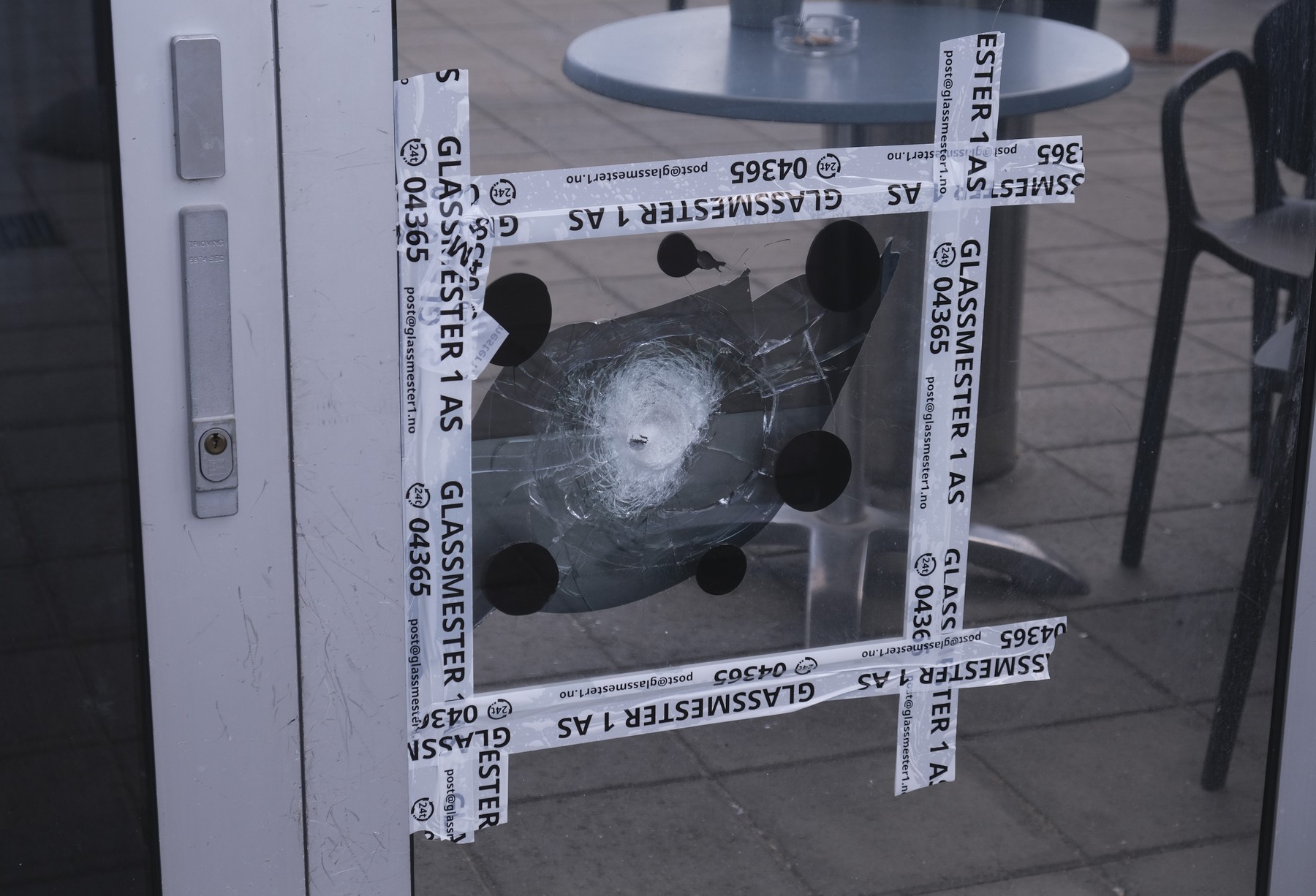 Un bărbat a fost arestat după incidentul armat, de sâmbătă, într-un mall din Oslo
