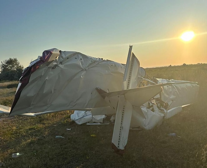Un avion de mici dimensiuni s-a prăbușit în zona Gura Portiței din Delta Dunării. Două persoane au murit