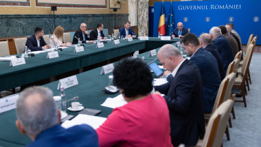 bolojan-consultari-guvern
