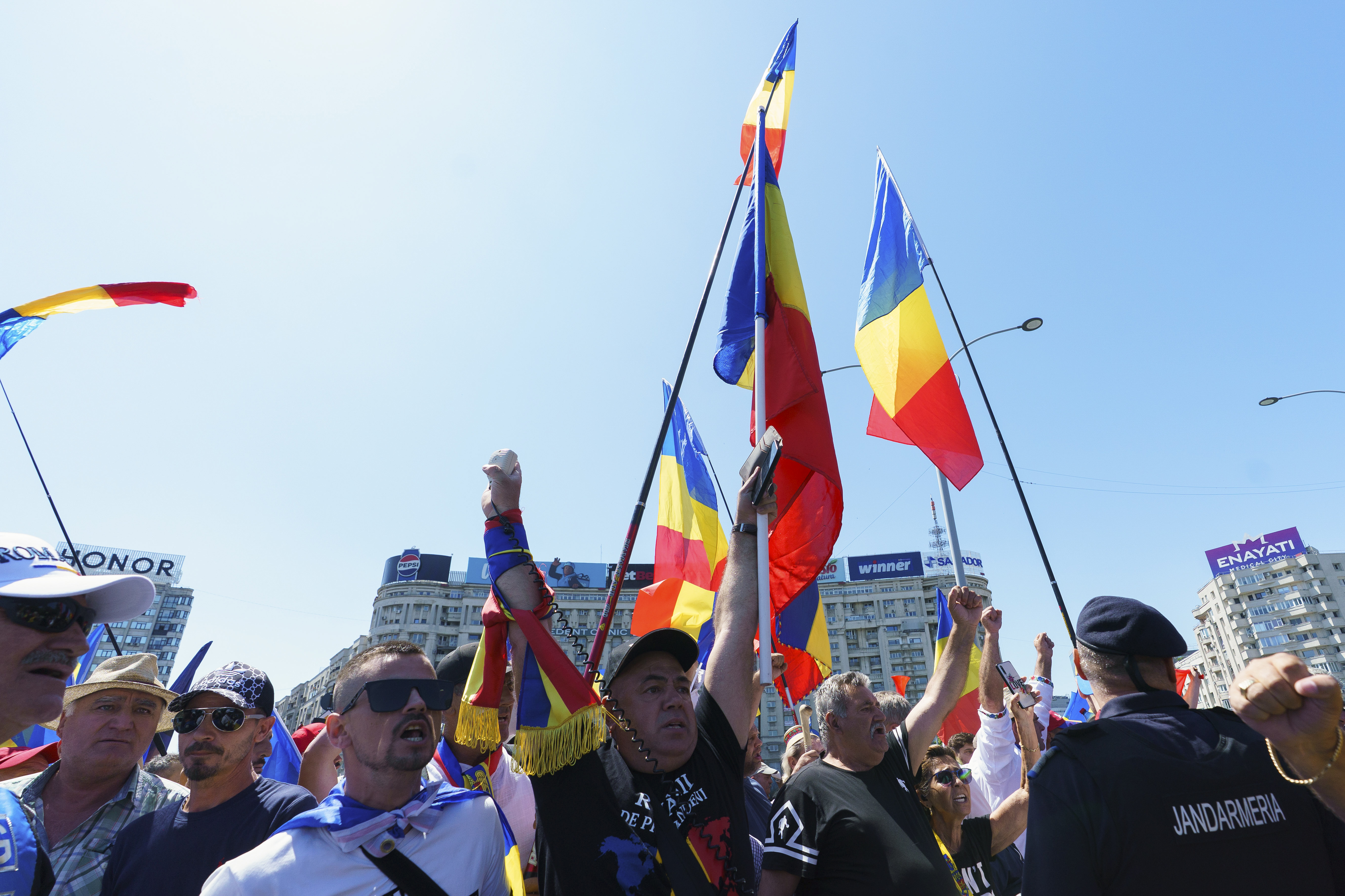 POT cere retragerea amenzilor date celor care au protestat duminică, în București. Mesajul transmis de Anamaria Gavrilă