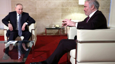 St Petersburg, Russia. 02nd May, 2023. Russian President Vladimir Putin, left, holds a social visit with artistic director of the Mariinsky Theatre Valery Gergiev to mark his 70th birthday, May 2, 2023 in St Petersburg, Russia. Credit: Mikhail Klimentyev/