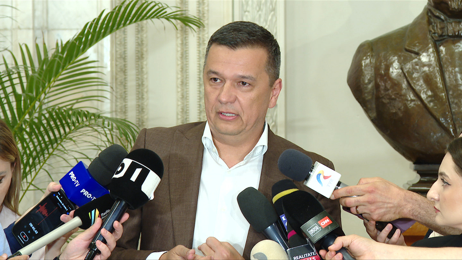 Sorin Grindeanu, atac la adresa celor care anunță plecarea PSD de la guvernare: „Tot felul de ciumpalaci. N-am intrat ca să ieșim”