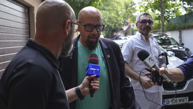 VIDEO  Cum răspunde Piedone la acuzațiile DNA: „Nu ascund că proprietarul hotelului din Sinaia e prietenul meu de ani de zile”