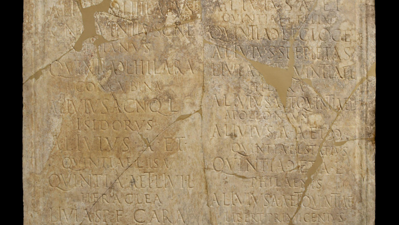 Google dezvoltă programul Aeneas: AI care completează cuvintele lipsă din inscripțiile romane. „Ne-a lăsat cu gura căscată”
