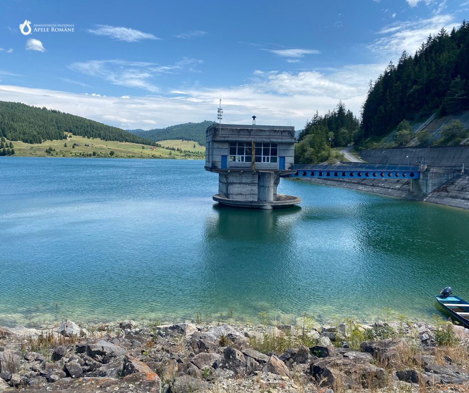 Situația rezervelor naționale de apă. „Apele Române”: 26 de secțiuni sunt situate sub debitul minim necesar