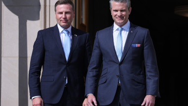 Hanno Pevkur, la întrevederea cu secretarul american al Apărării, Pete Hegseth. Foto: Profimedia