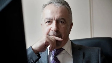 Yevgeny Savostyanov