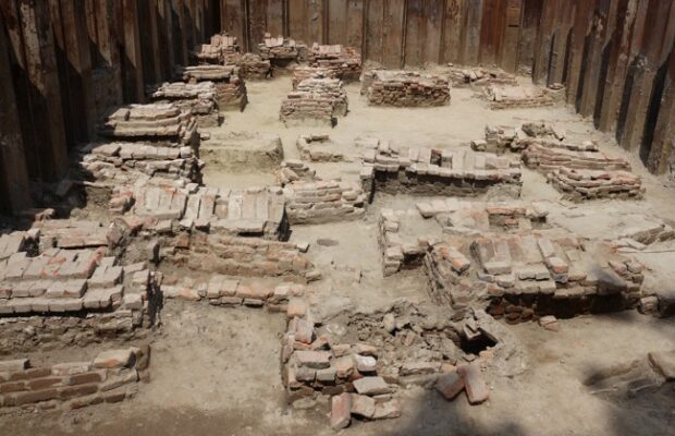 V Lugoju odkrili srednjeveško pokopališče v dvorišču liceja