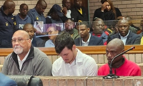 Crimele care au înfuriat Africa de Sud: un muncitor alb admite că a hrănit porcii cu cadavrele a două femei de culoare ucise la o fermă