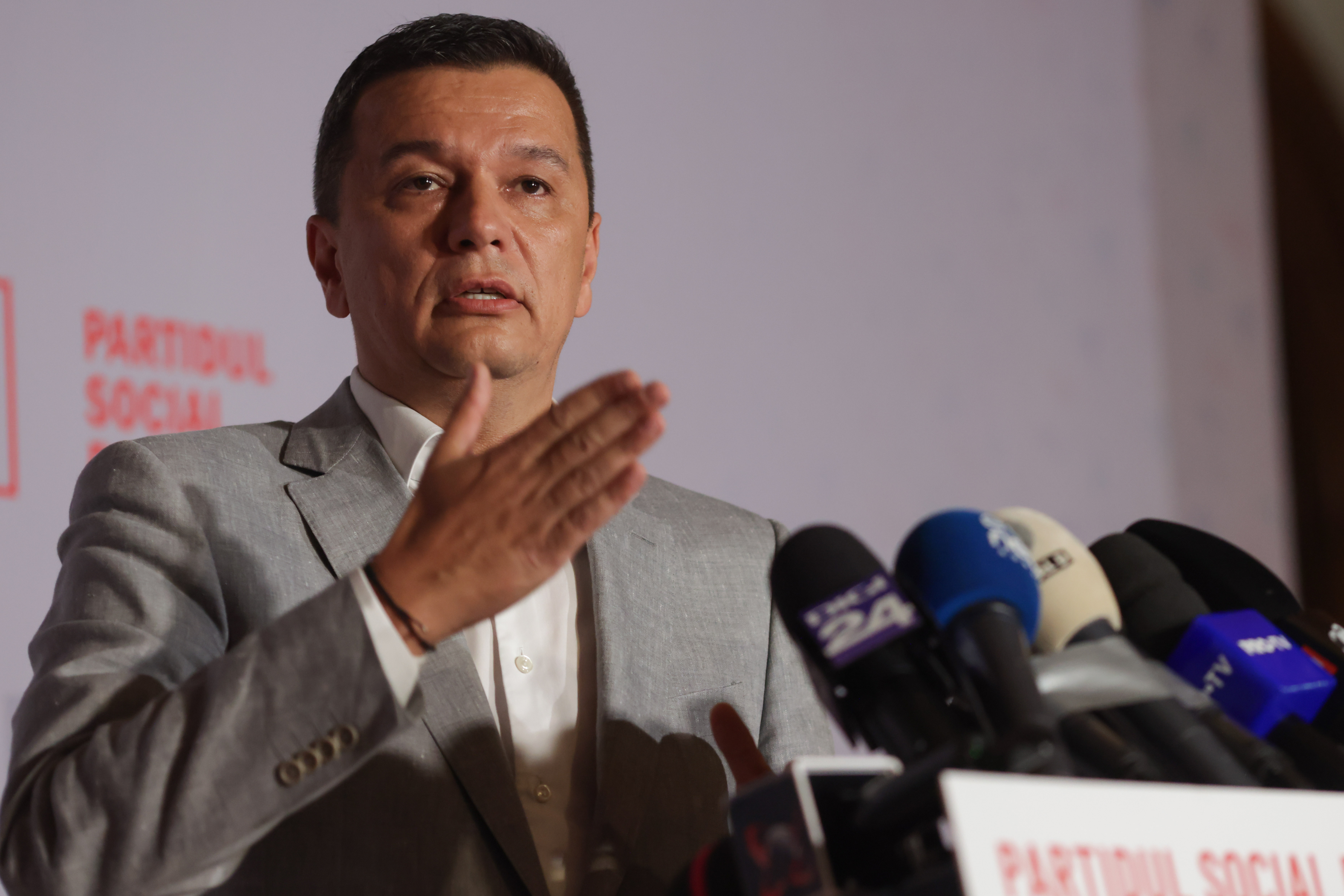 Funeraliile lui Ion Iliescu. Sorin Grindeanu face apel la „respect faţă de omul care a condus România pe drumul democraţiei”