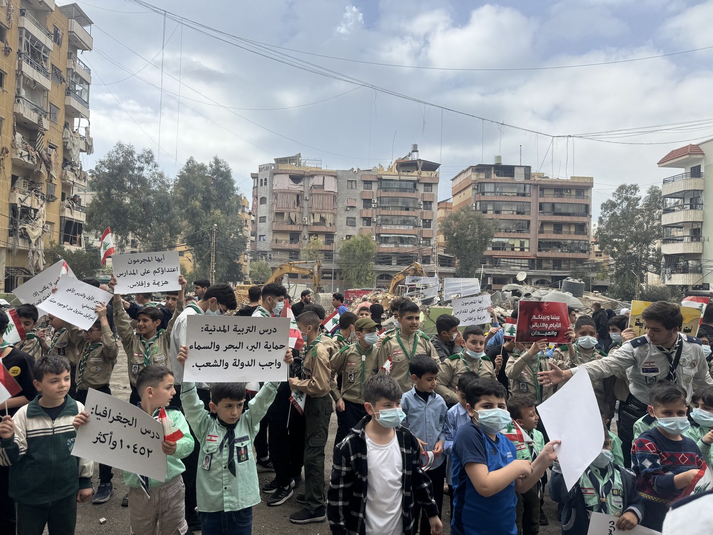 Armata Israelului „a jefuit şi distrus deliberat” școli din Liban, acuză Human Rights Watch