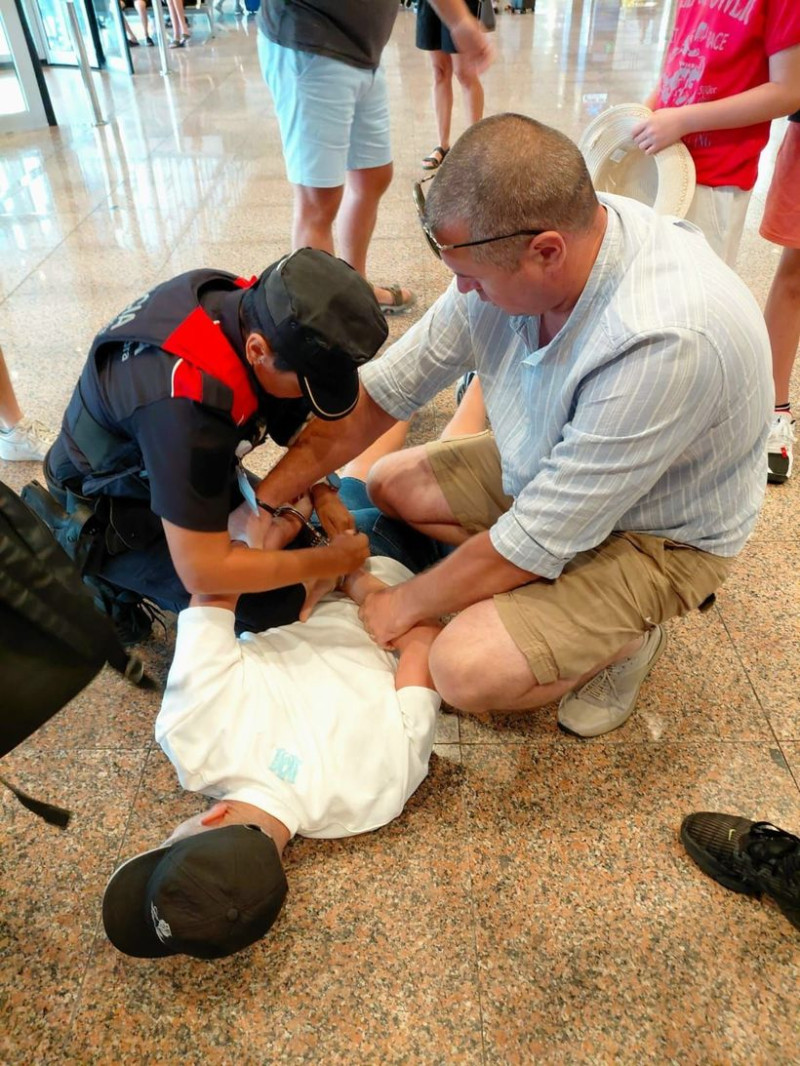 jandarm roman barcelona 1