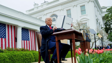 President Donald J. Trump signs an Executive Order on on the Administration’s tariff plans at a “Make America Healthy Again” event, Wednesday, April 2, 2025, in the White House Rose Gardent. (Official White House Photo by Abe McNatt)