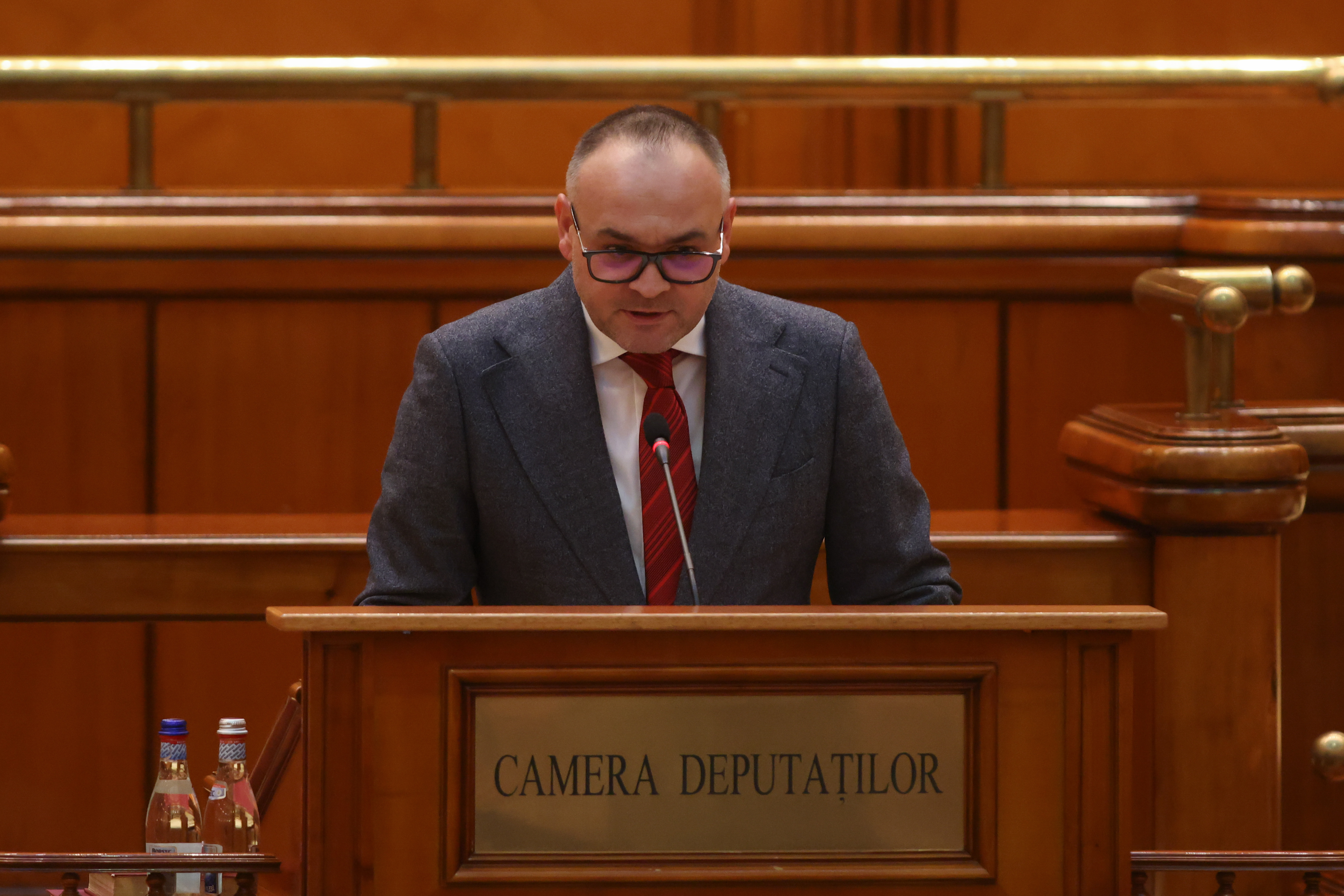 Moartea lui Iliescu, pretext pentru o moțiune de cenzură. Deputat PSD: „A arătat ce oameni de nimic sunt neterminaţii de la USR”