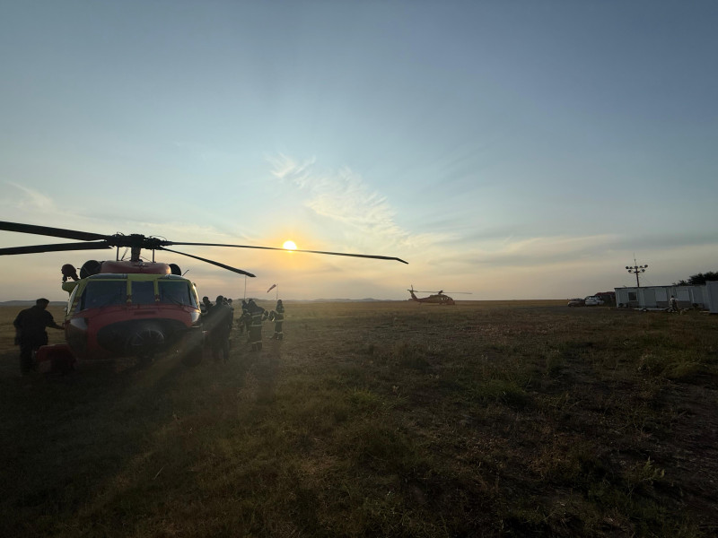 incendiu vegetatie tulcea elicopter
