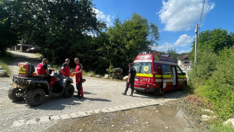 Fată mușcată de câini în zona montană din Brașov. Au intervenit salvamontiștii. Avertisment Salvamont: Atenţie la câinii de stână