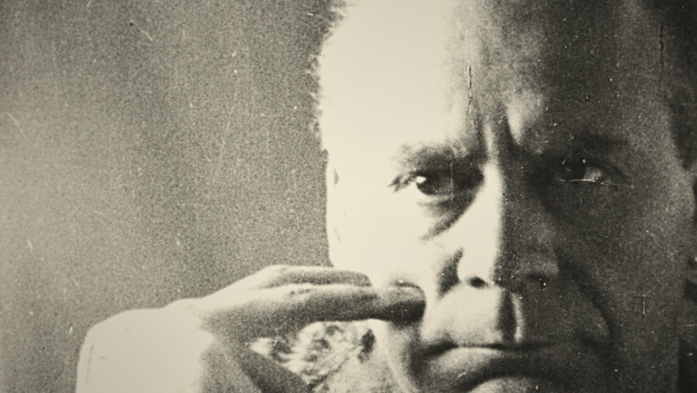 Mircea Eliade, de vorbă cu Lucian Blaga