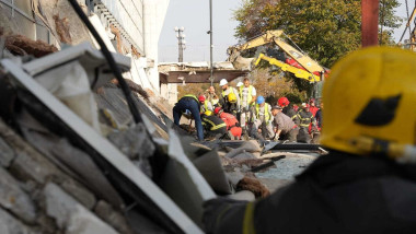 Collapse of concrete roofing of train station in Serbia kills 8 people