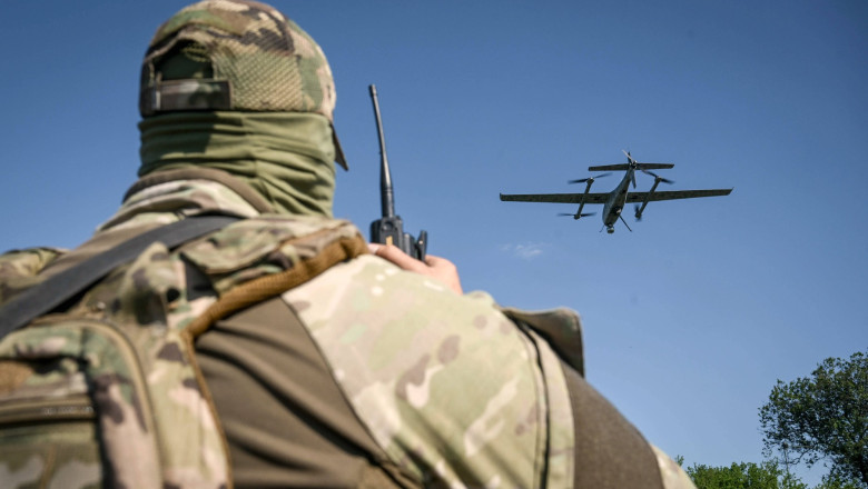 Schemă „majoră” de corupție descoperită în Ucraina, legată de achiziția de drone și sisteme de război electronic