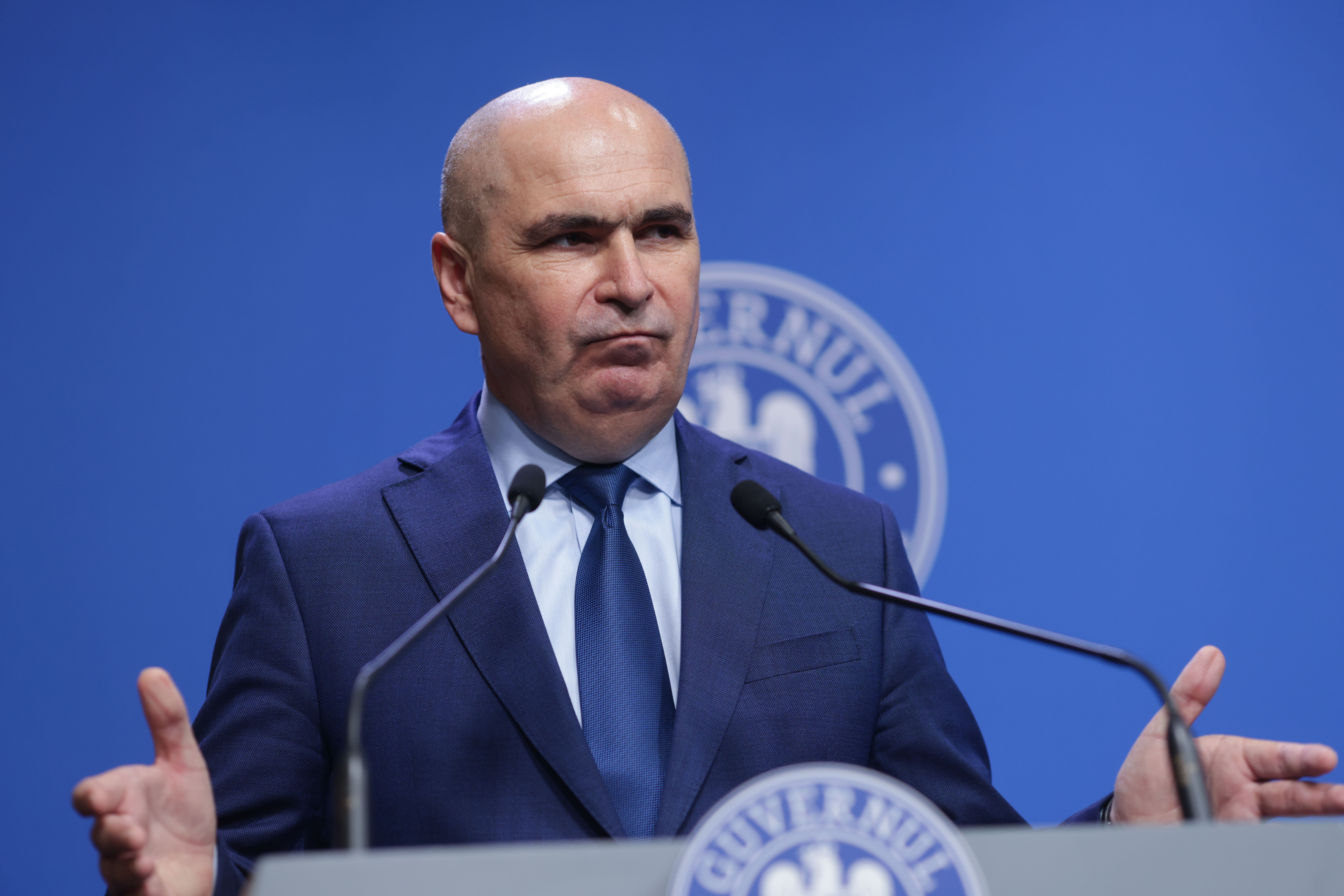 Ilie Bolojan s-a întâlnit la Palatul Victoria cu primarii de comune. Edilii sunt nemulțumiți de reducerile de personal