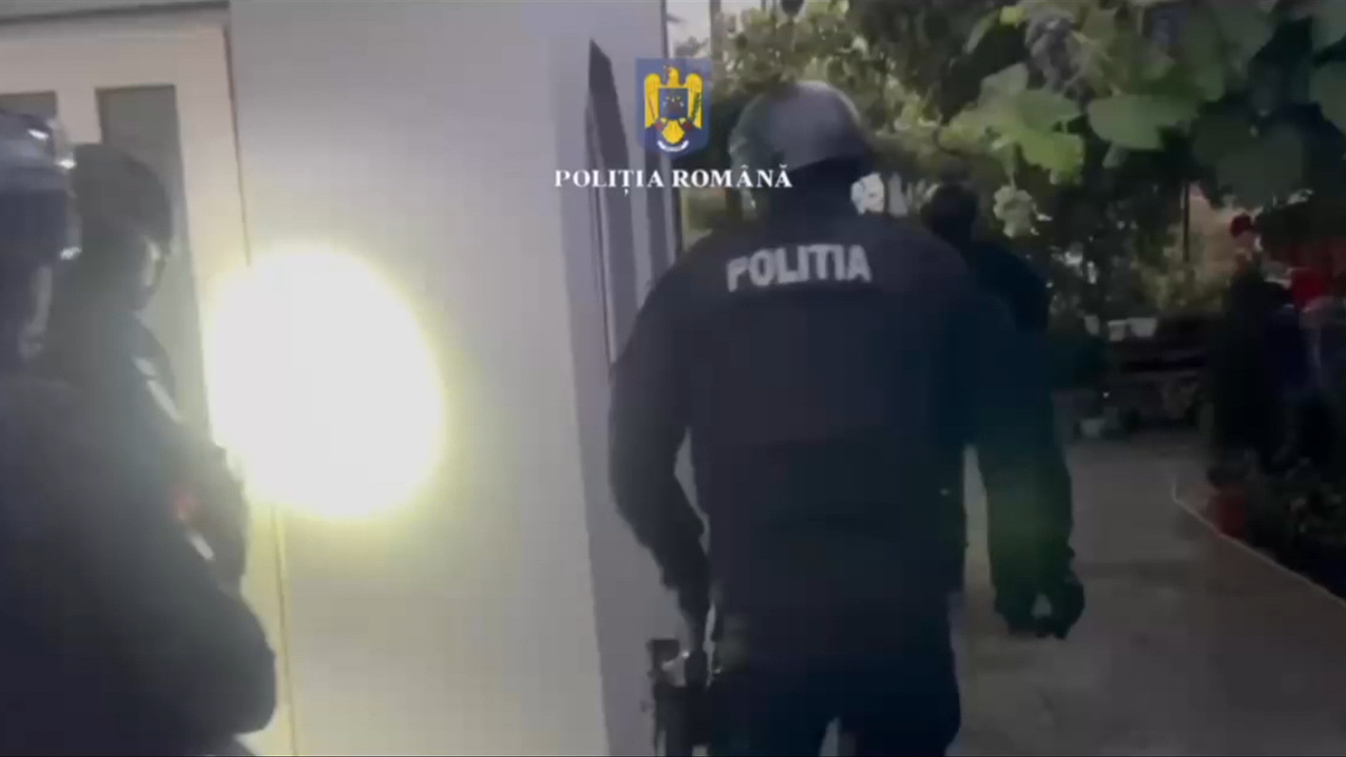 Jaf de proporții în Capitală. Seif cu bunuri în valoare de 20.000 de euro, spart cu unelte improvizate
