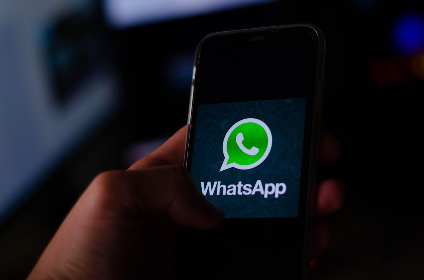 Romunska finančna nadzorna agencija opozarja na prevare z naložbami preko WhatsAppa in Telegrama