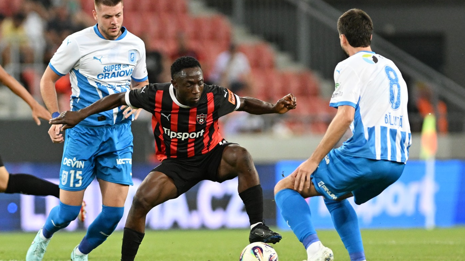 Universitatea Craiova, calificare cu emoții în play-off-ul Conference League, după ce a pierdut în deplasare cu Spartak Trnava