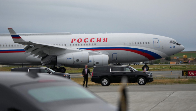 avionul lui putin pe pista in alaska profimedia-1029577292