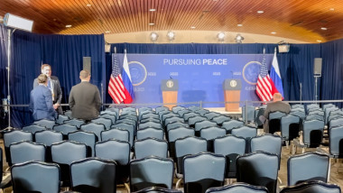 VIDEO. Presidents Of US And Russia Meet For Talks In Anchorage