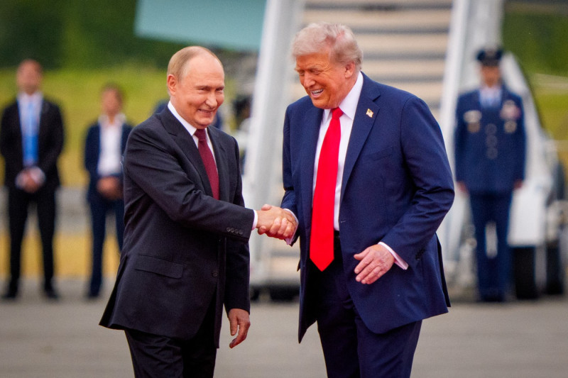 Primire călduroasă din partea președintelui Trump a liderului de la Kremlin, Vladimir Putin. Foto: Profimedia