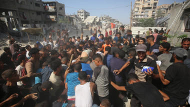 oameni în fâșia gaza