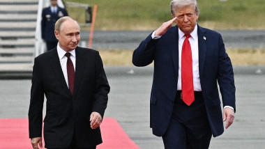 Trump, Putin set to hold closed-door talks on Ukraine