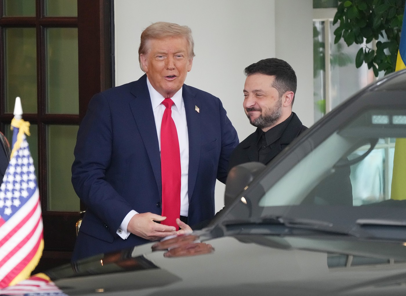 Cum şi-a făcut drum Zelenski către inima lui Trump: o scrisoare de la Prima Doamnă a Ucrainei și o crosă de golf de la un veteran