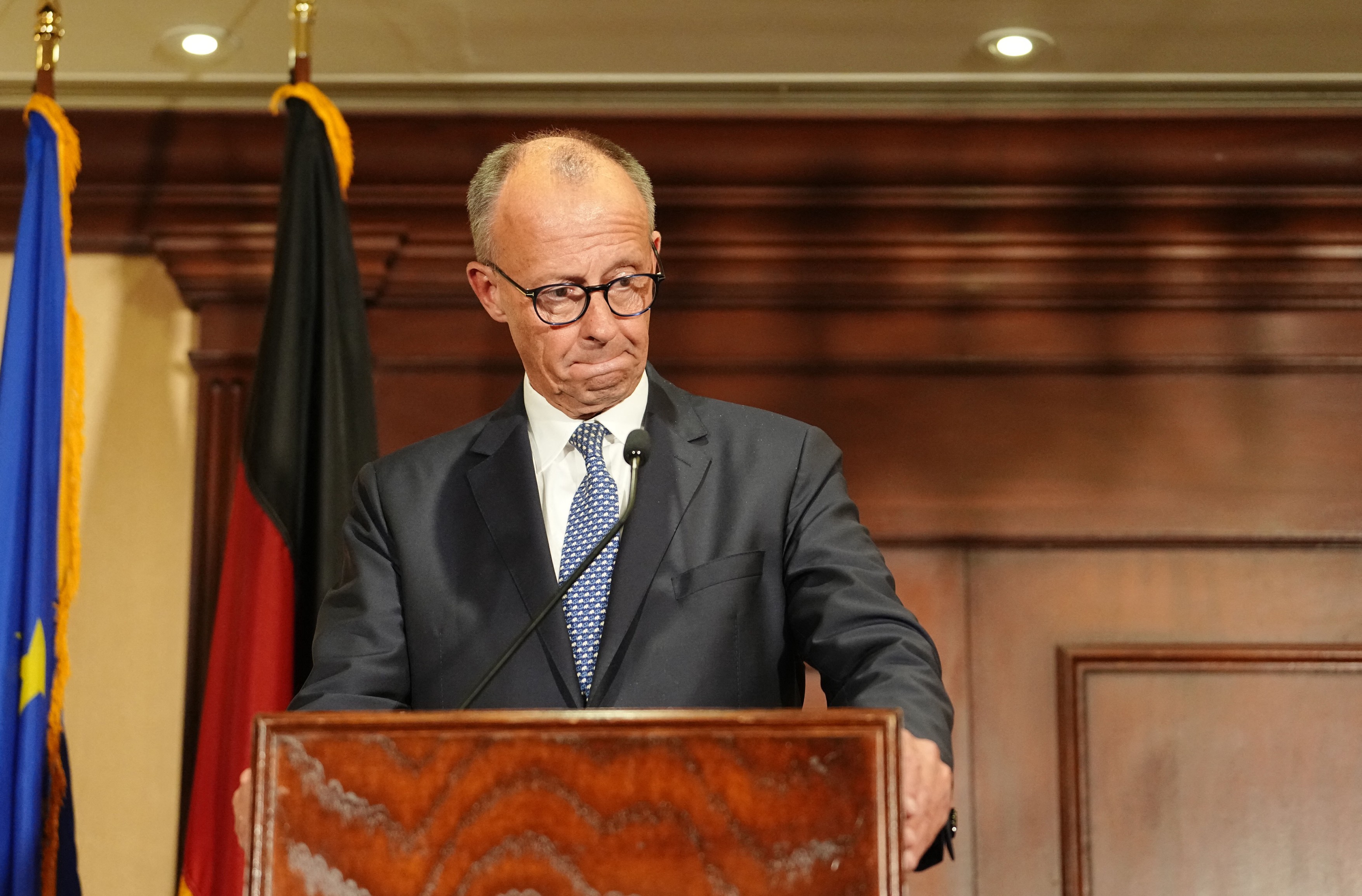 Merz, despre „schimburile de teritorii” propuse de Trump: Dacă Ucraina ar ceda Donbasul, ar fi ca şi cum SUA ar ceda Florida