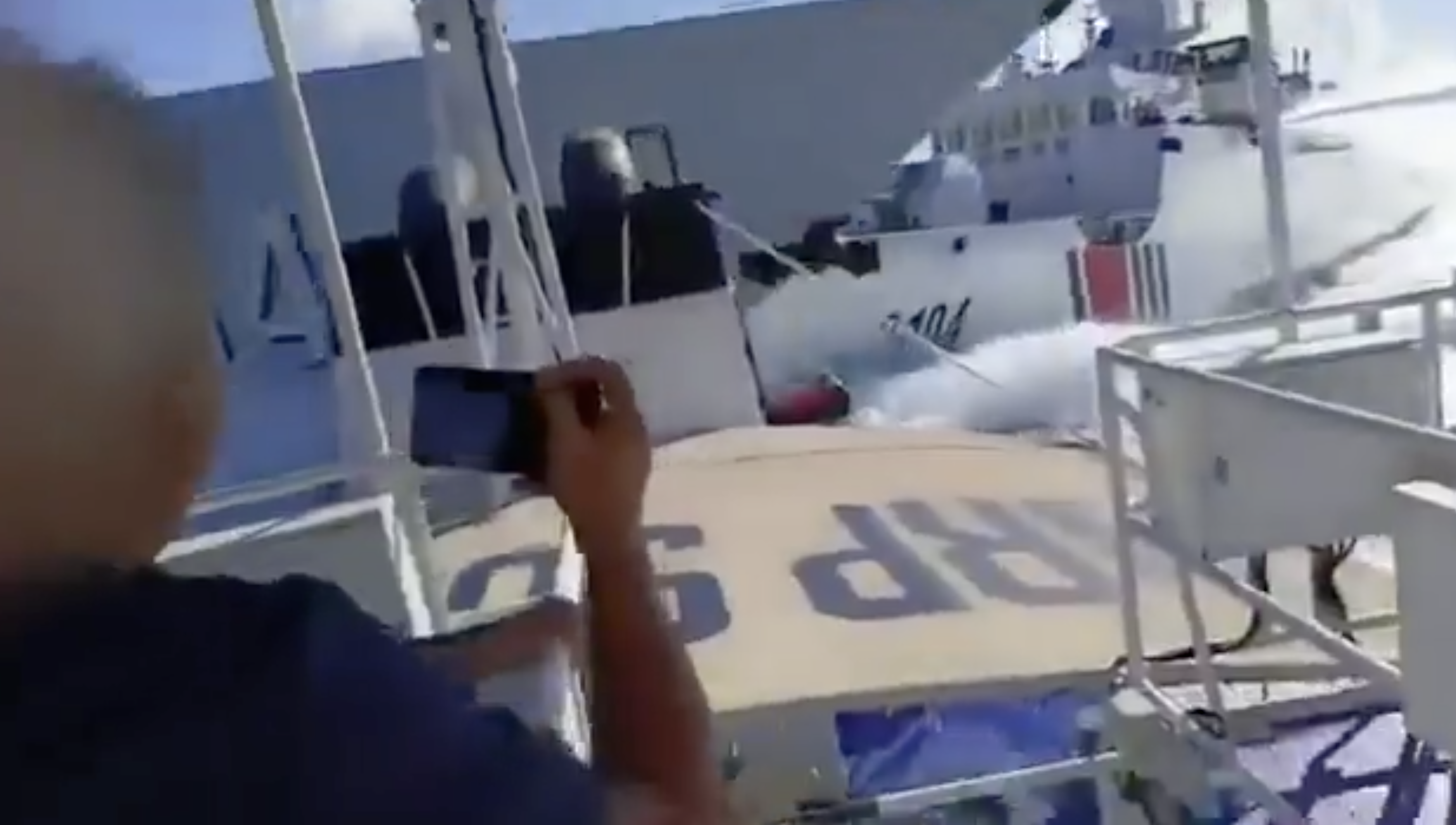 Incident maritim: două nave militare ale Chinei s-au ciocnit în timp ce urmăreau un vas filipinez în apele disputate din sudul țării