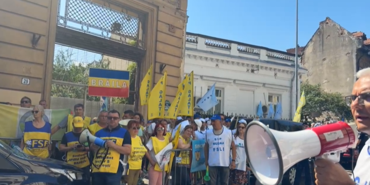 Sindicatele din Educație vor boicota începutul anului școlar: au discutat cu Bolojan, dar premierul nu pare să fi auzit ce i-au cerut