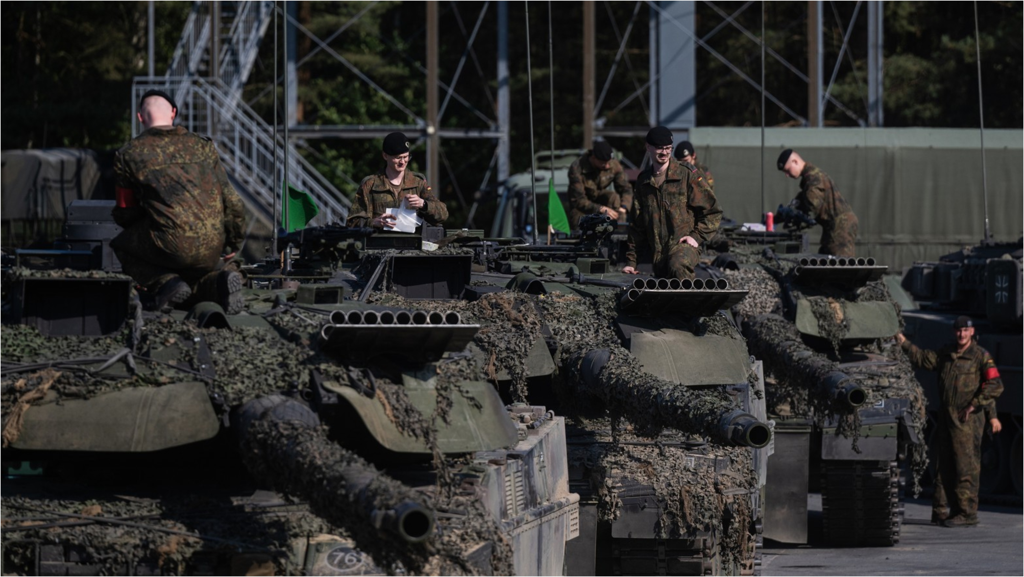 Europa se pregătește de război și își extinde fabricile de armament. De ce rachetele sunt cruciale în planul de luptă contra Rusiei