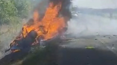 masina care a luat foc dupa accident