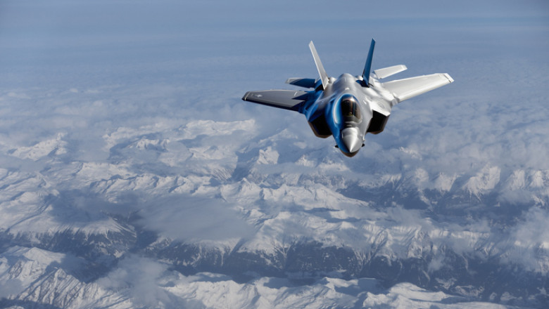 avion F-35
