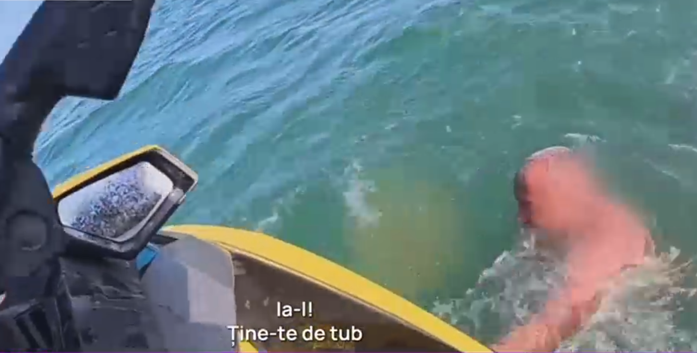 Un bărbat a fost la un pas de înec pe litoral. Salvamarii l-au recuperat în ultimul moment