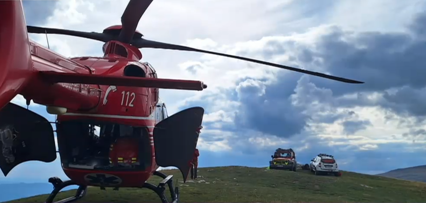 Mărturia singurului supraviețuitor al accidentului de mașină din Munții Iezer-Păpușa, în care au murit patru tineri. Ce s-a întâmplat