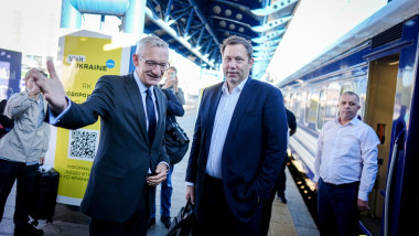 Klingbeil travels to Ukraine
