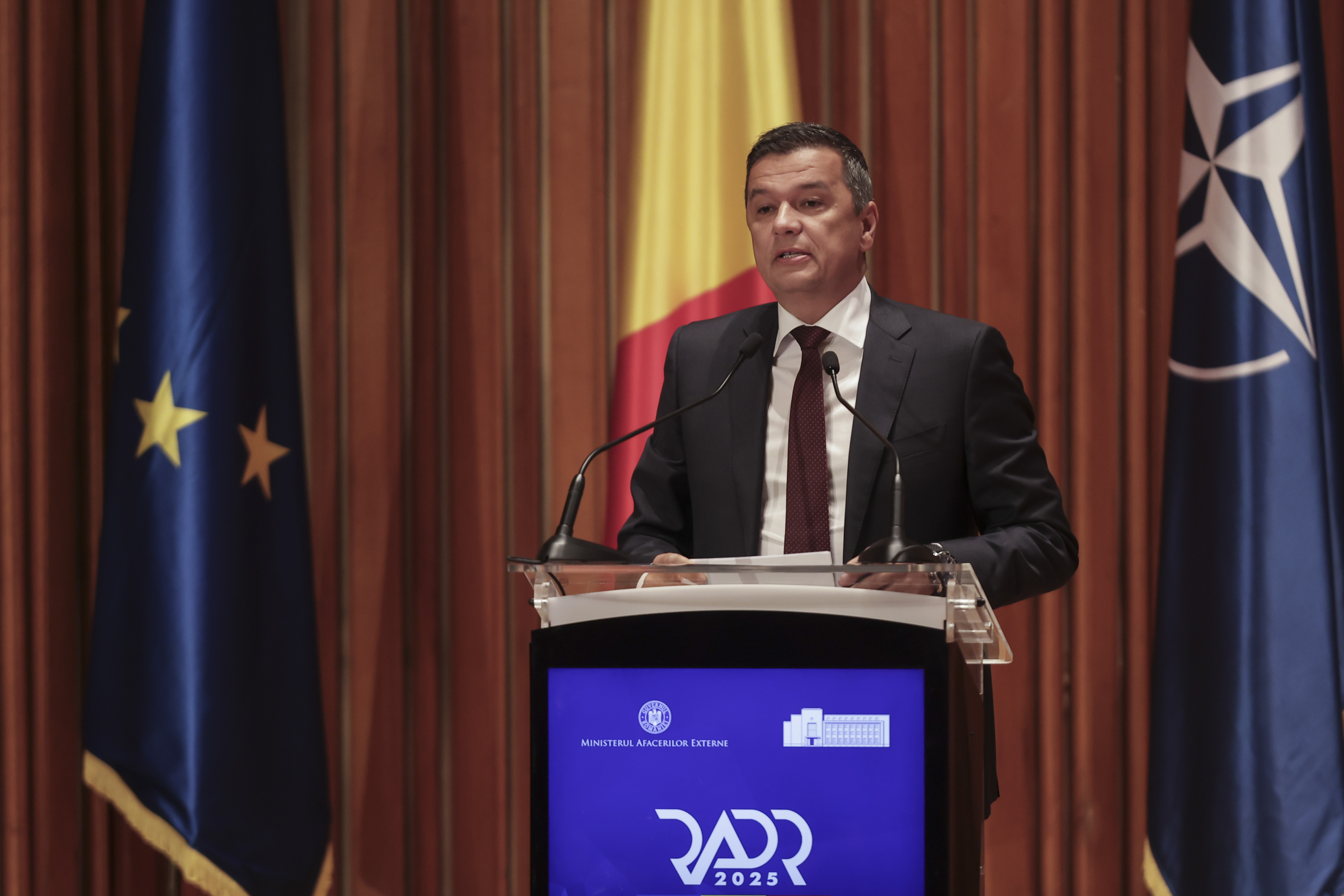 Sorin Grindeanu: Susţinem în continuare creşterea prezenţei militare americane în România