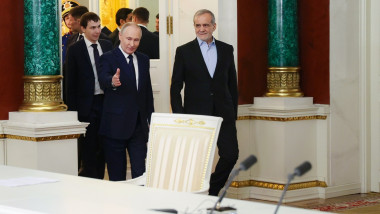Iranian President Pezeshkian visits Russia