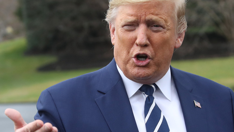 „Nu m-am simţit niciodată mai bine în toată viaţa mea”. Trump reacționează după zvonurile de pe reţelele sociale că ar fi murit