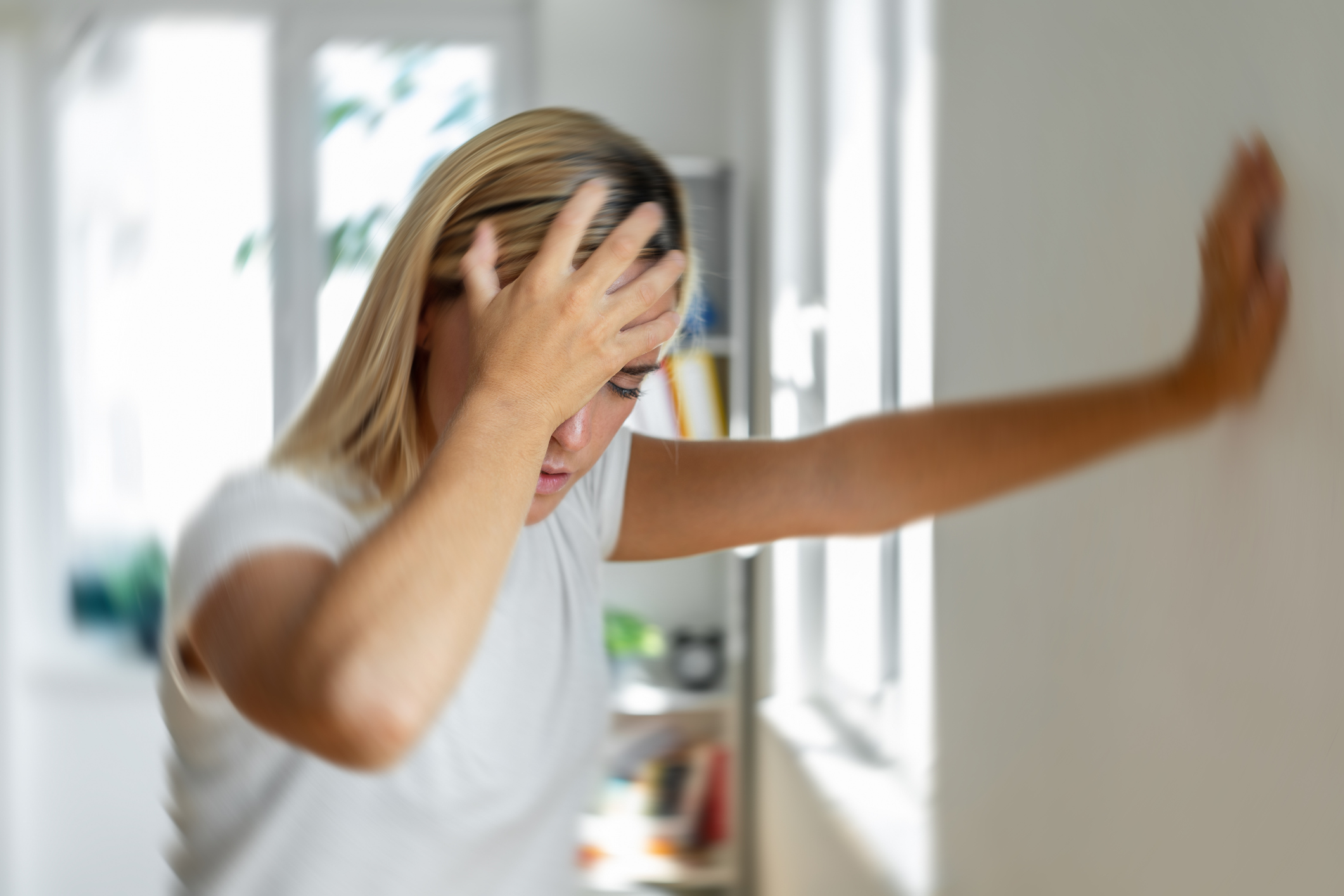 „Putem antrena creierul”. Spitalul din țară care folosește, în premieră, realitatea virtuală pentru a trata răul de mișcare și amețeala