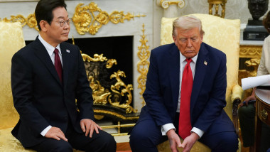 US President Donald Trump, right, and Lee Jae Myung, South Korea's president, during a meeting in the Oval Office of the White House in Washington, DC, US, on Monday, Aug. 25, 2025. Trump blasted South Korea for political instability, foreshadowing a pote